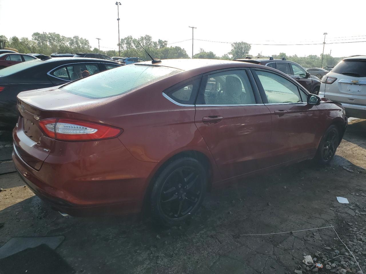 2014 Ford Fusion Se - Фото 3