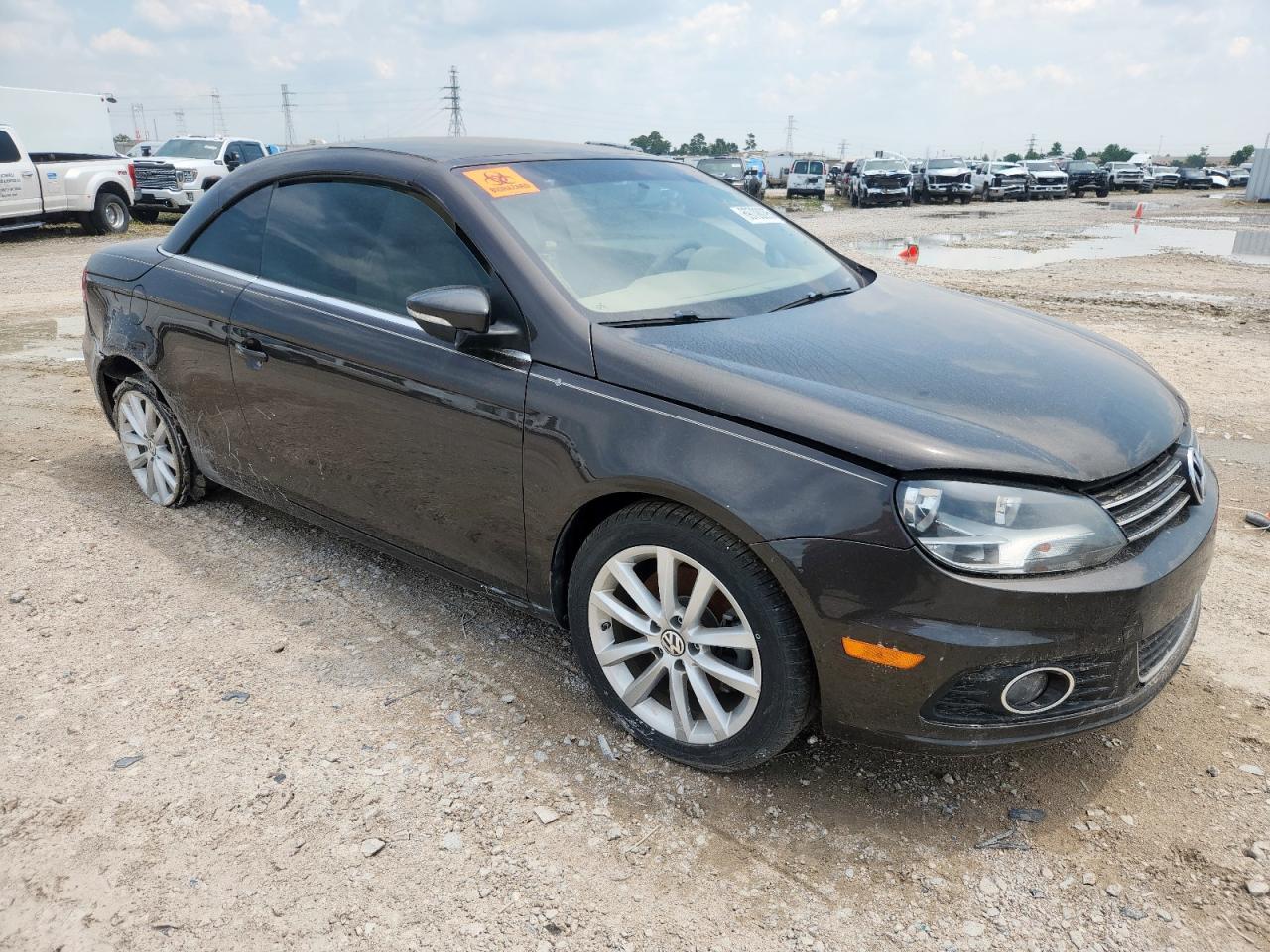 2016 Volkswagen Eos Komfort - Image 4