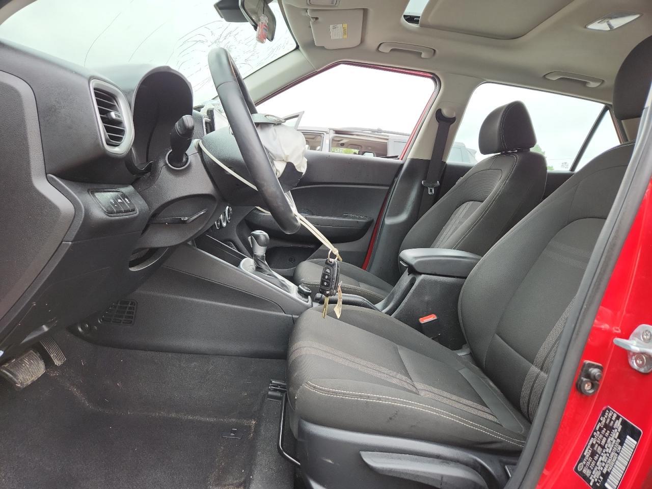 2022 Hyundai Venue Sel - Image 7