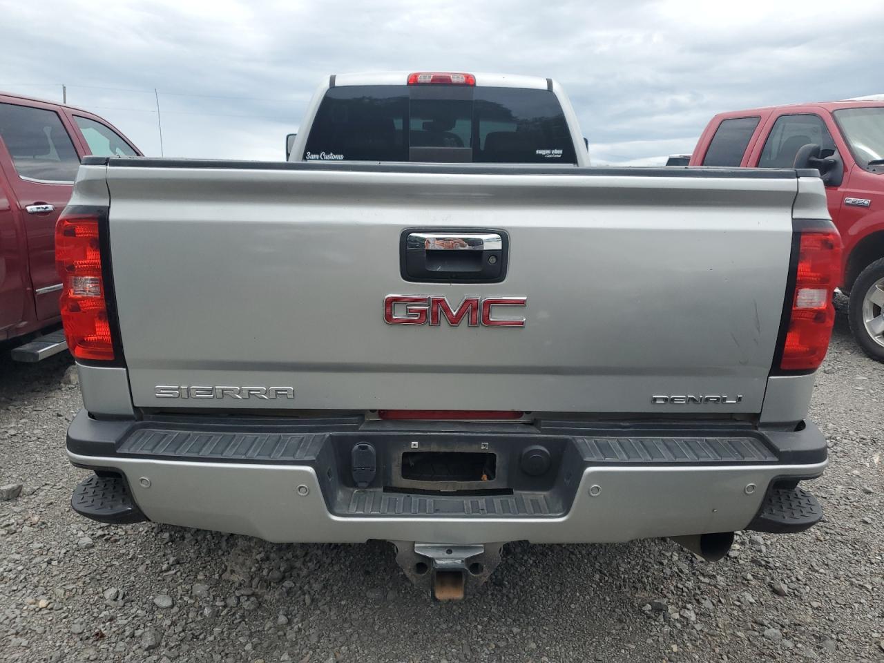 2017 GMC Sierra K3500 Denali - Фото 6