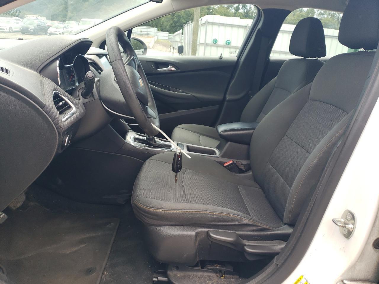 2018 Chevrolet Cruze Ls - Фото 7
