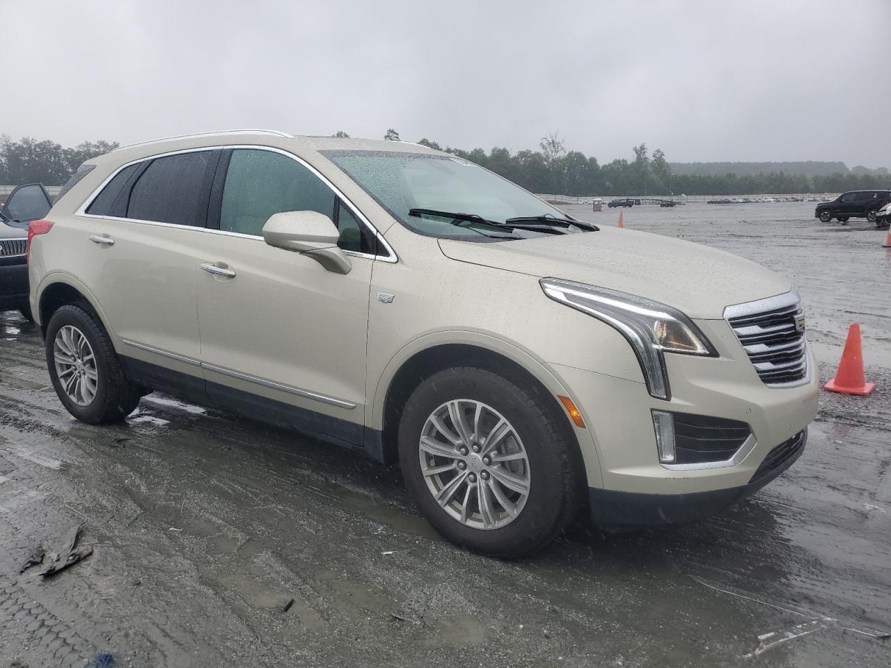 2017 Cadillac Xt5 Luxury - Фото 4