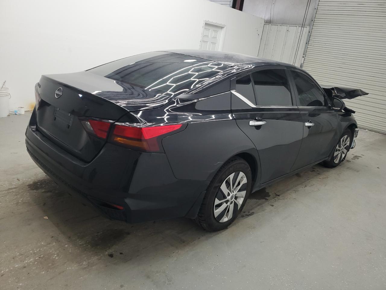 2024 Nissan Altima S - Image 3