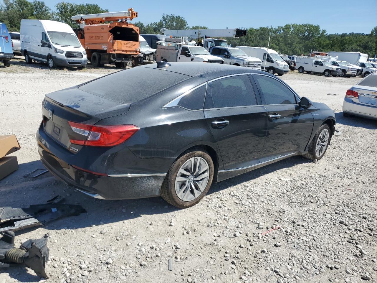 2020 Honda Accord Touring Hybrid - Фото 3