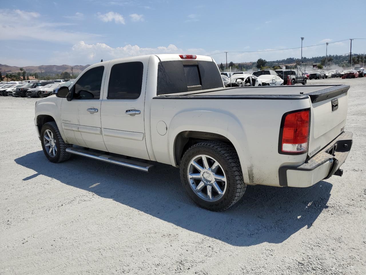 2013 GMC Sierra C1500 Denali - Фото 2