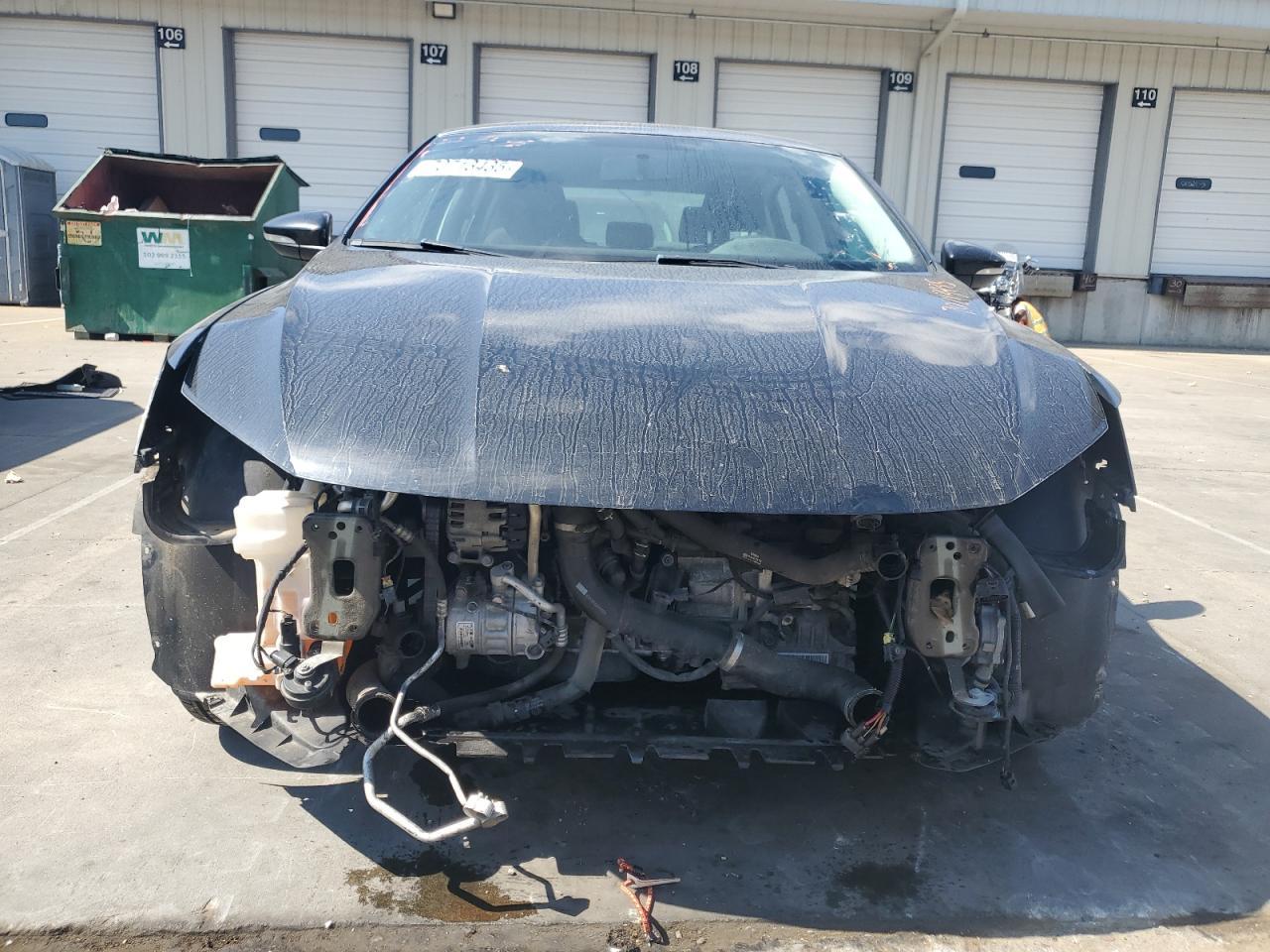 2016 Volkswagen Passat S - Image 5