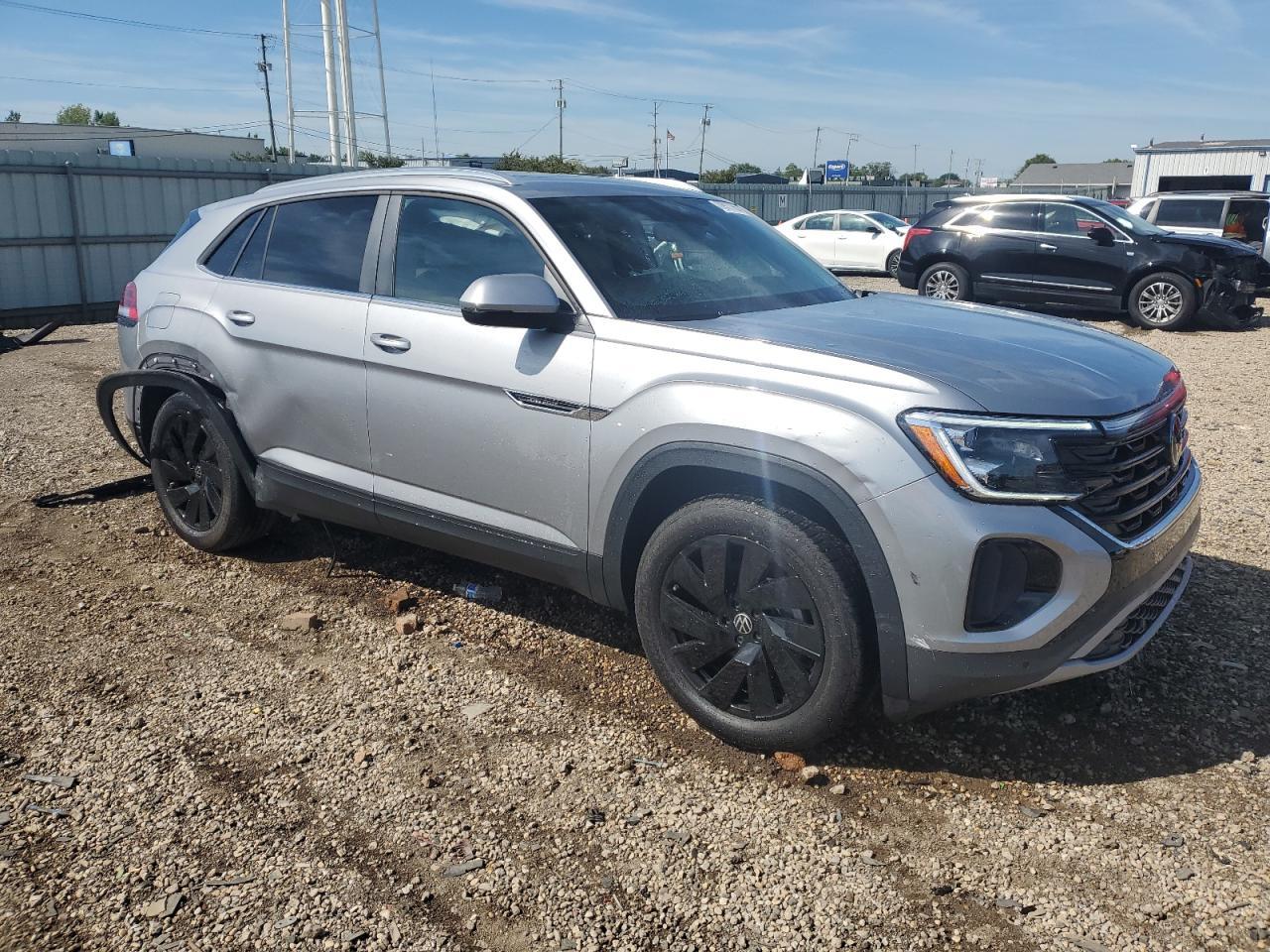 2025 Volkswagen Atlas Cross Sport Se - Фото 4