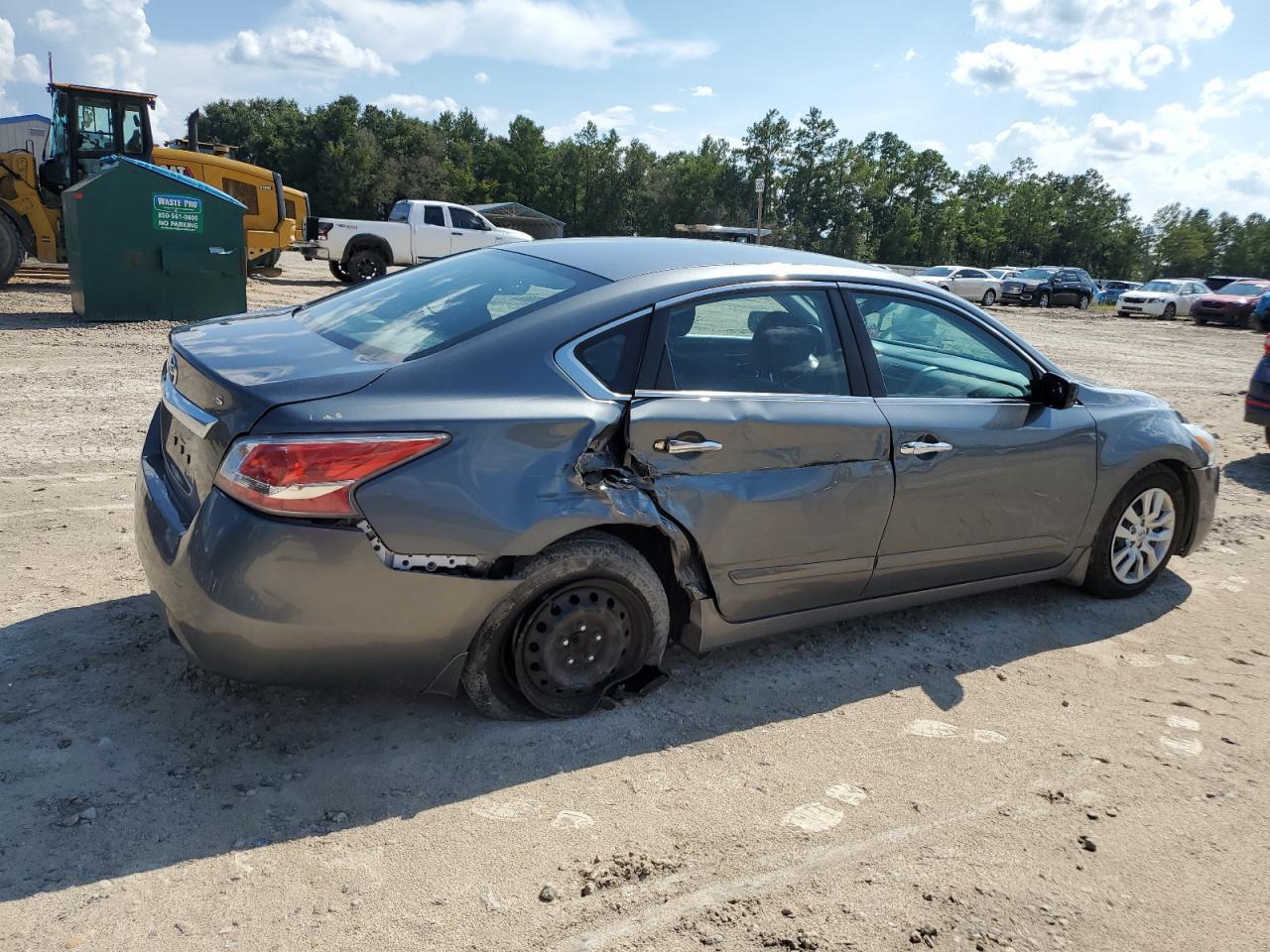 2015 Nissan Altima 2.5 - Image 3