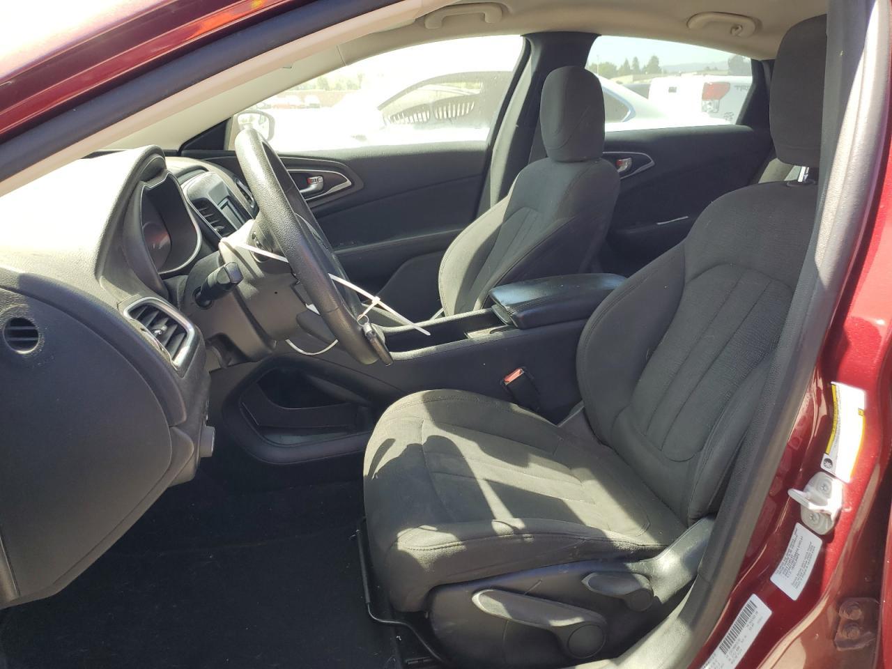 2016 Chrysler 200 Limited - Фото 7
