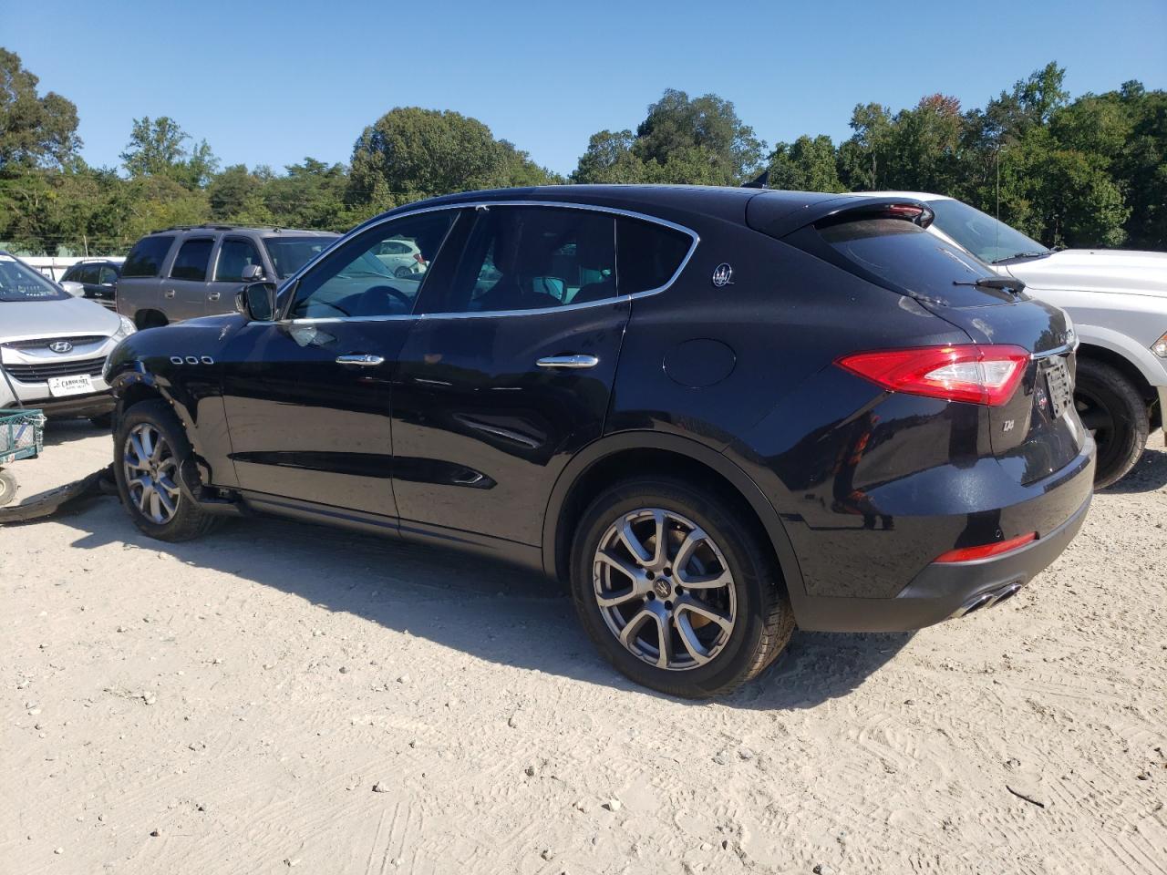 2018 Maserati Levante - Фото 2