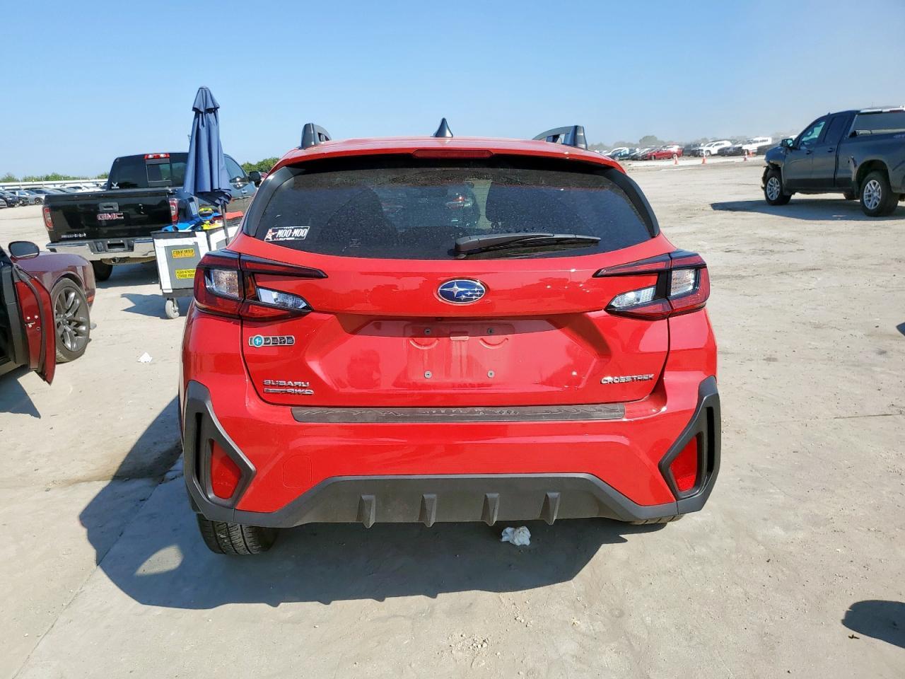 2024 Subaru Crosstrek Premium - Image 6