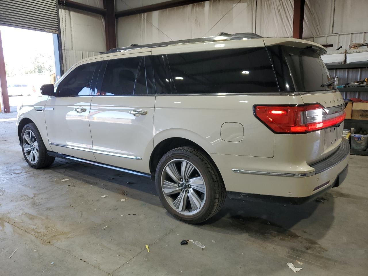 2018 Lincoln Navigator L Reserve - Фото 2