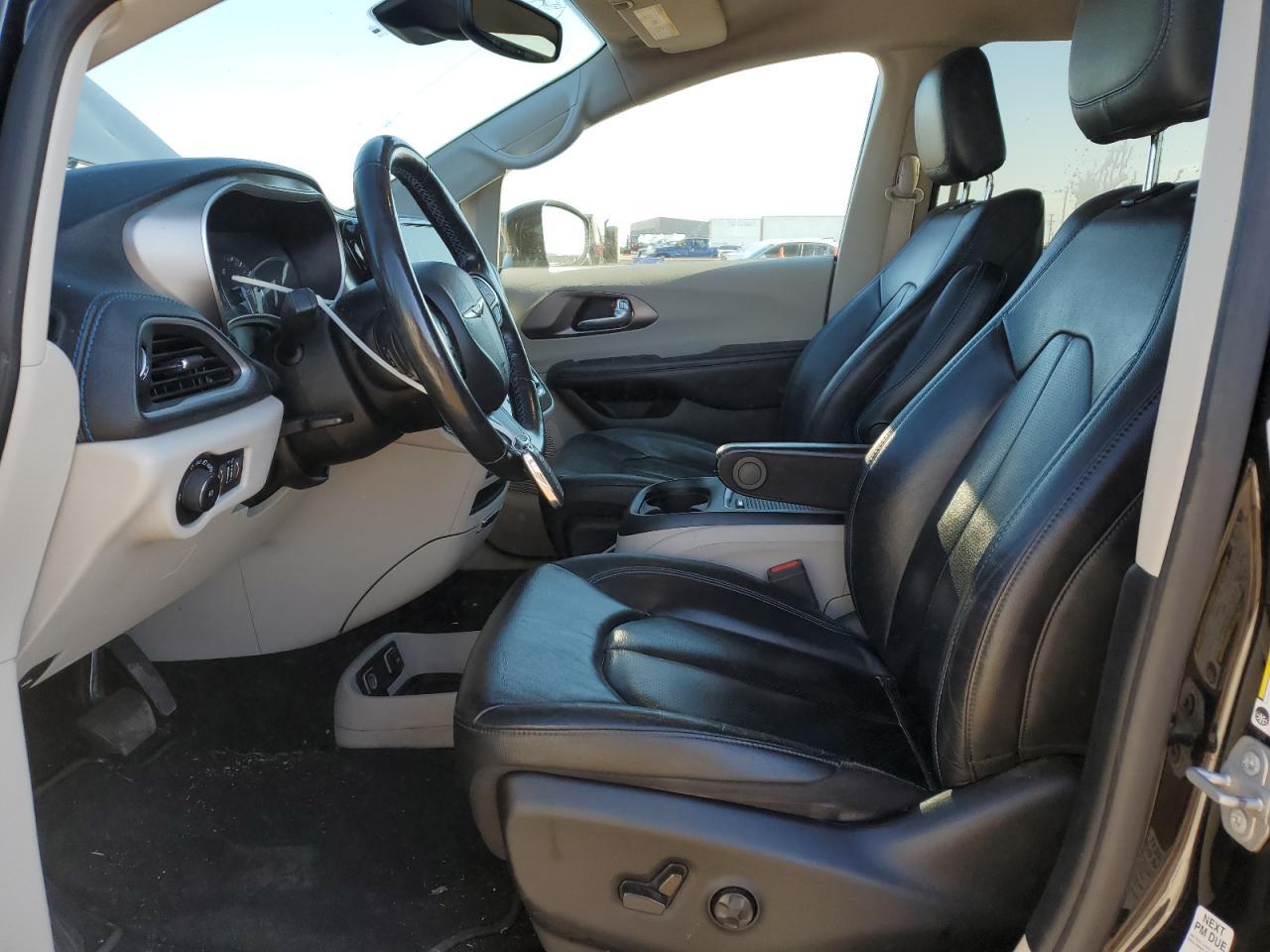 2021 Chrysler Pacifica Touring L - Фото 7