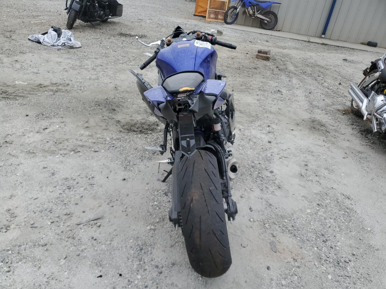 2025 Yamaha Yzfr7 - Фото 4