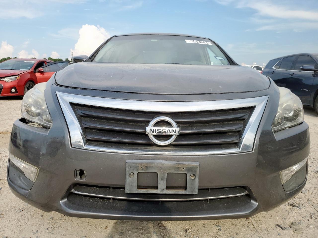 2014 Nissan Altima - Фото 5