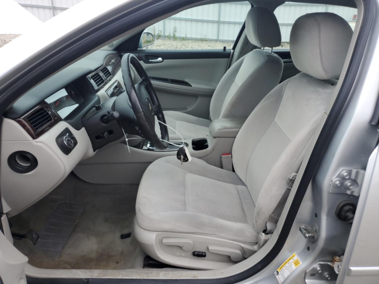 2014 Chevrolet Impala Limited Lt - Image 7