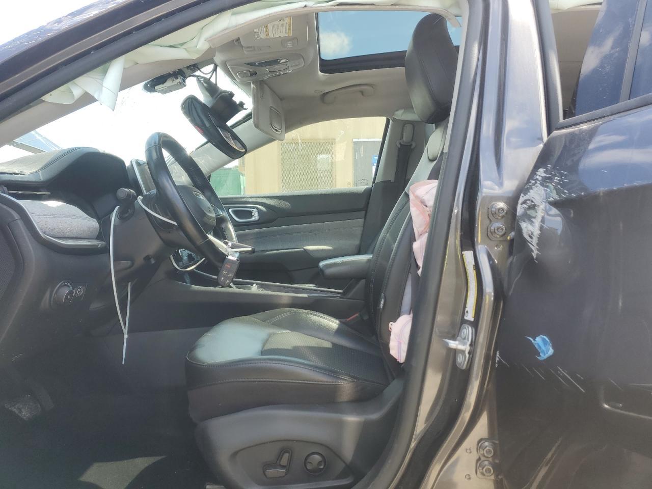 2022 Jeep Compass Latitude - Image 7