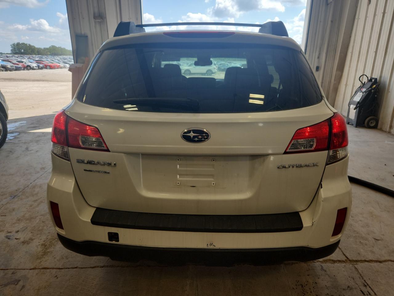 2012 Subaru Outback 2.5I Premium - Фото 6