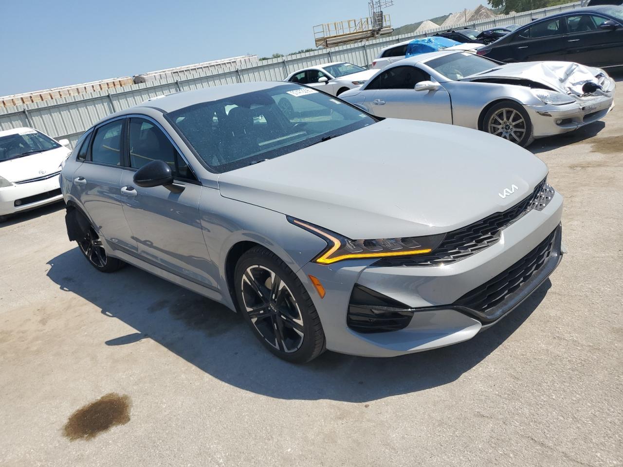 2022 Kia K5 Gt Line - Image 4