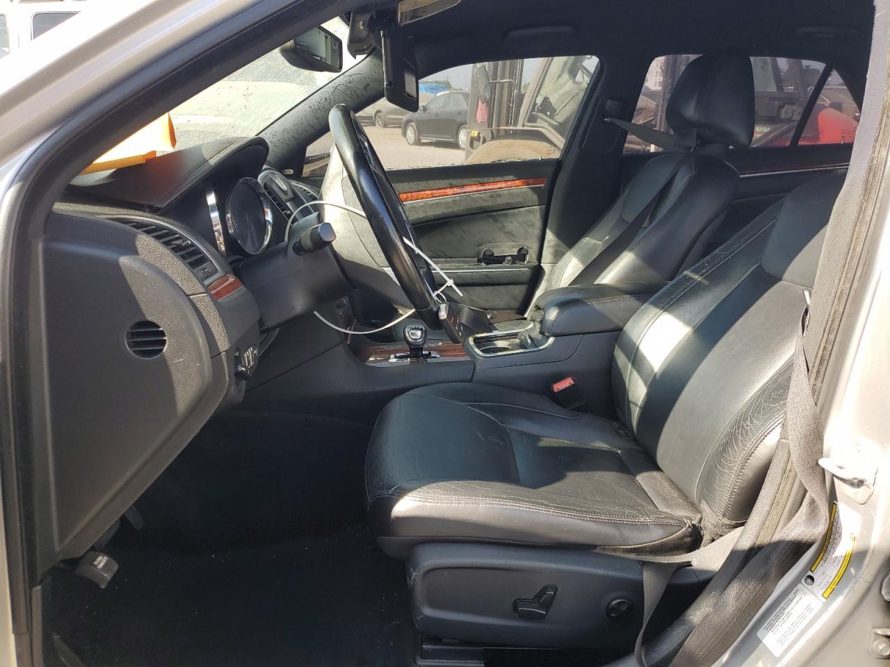 2012 Chrysler 300 Limited - Фото 7