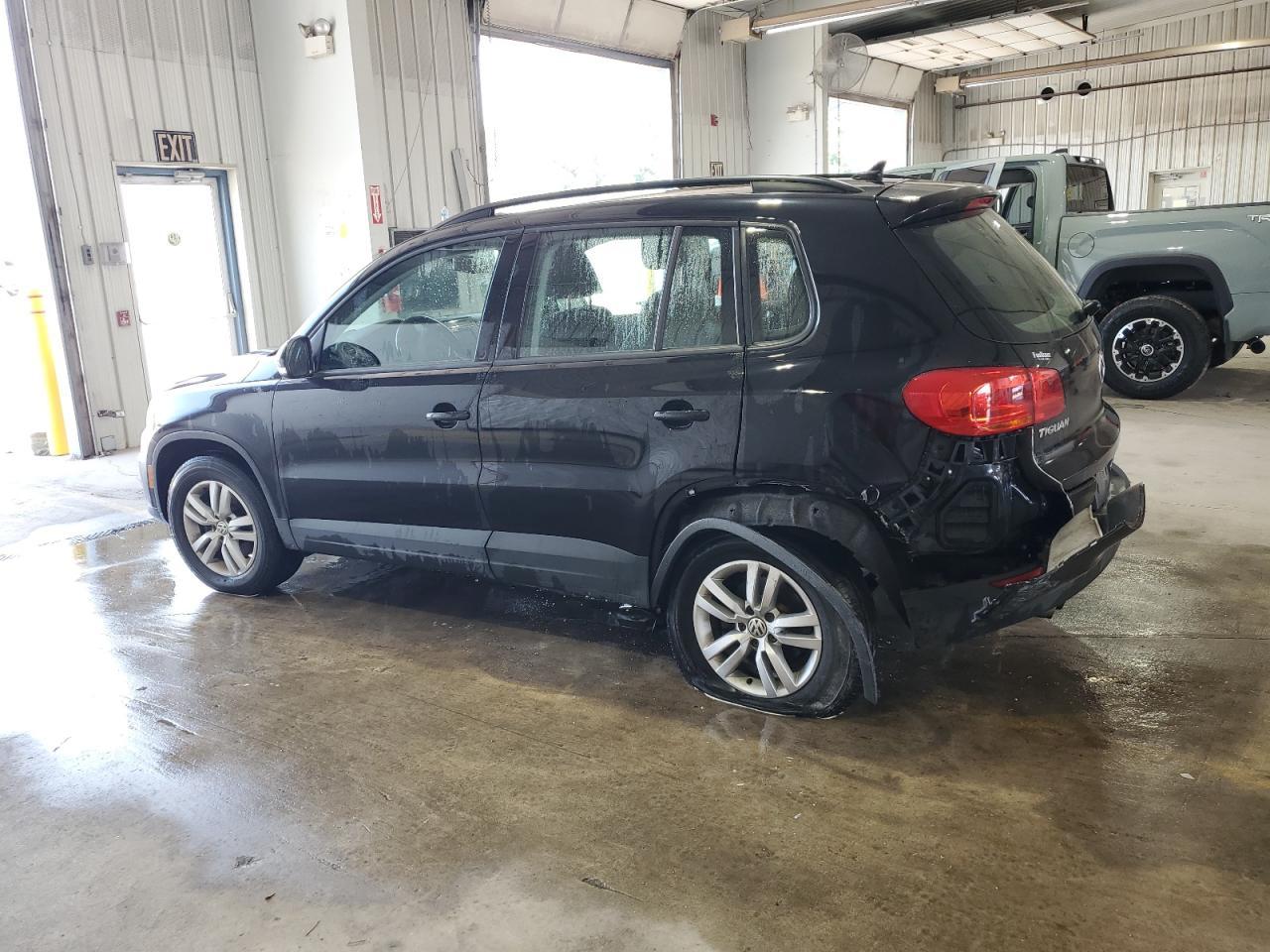 2017 Volkswagen Tiguan S - Image 2