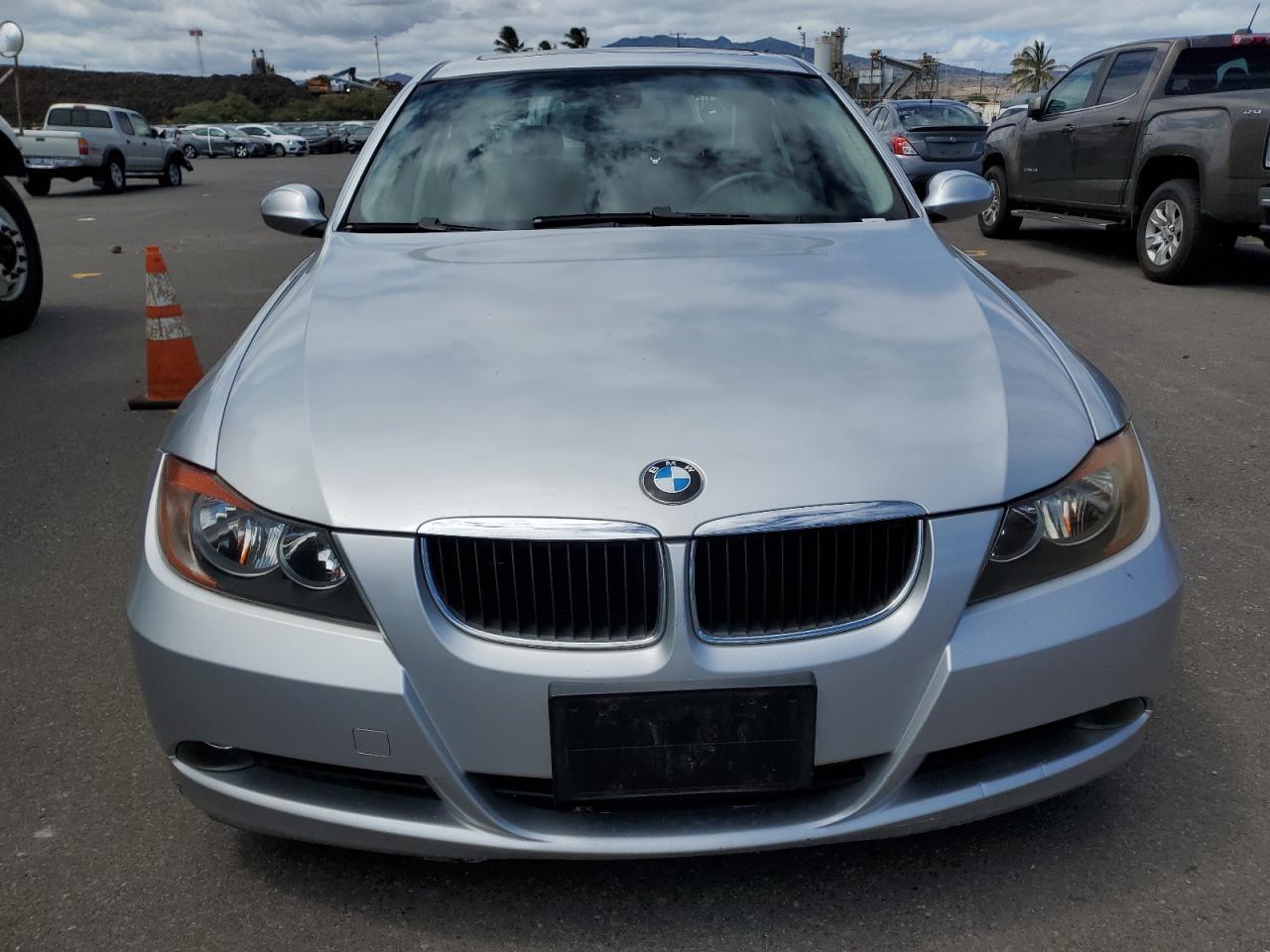 2006 BMW 325 I - Image 5