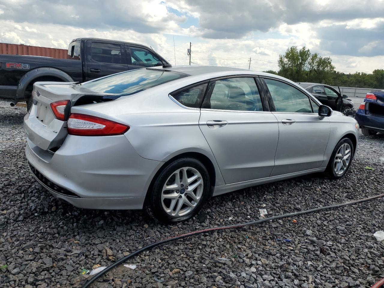 2014 Ford Fusion Se - Фото 3