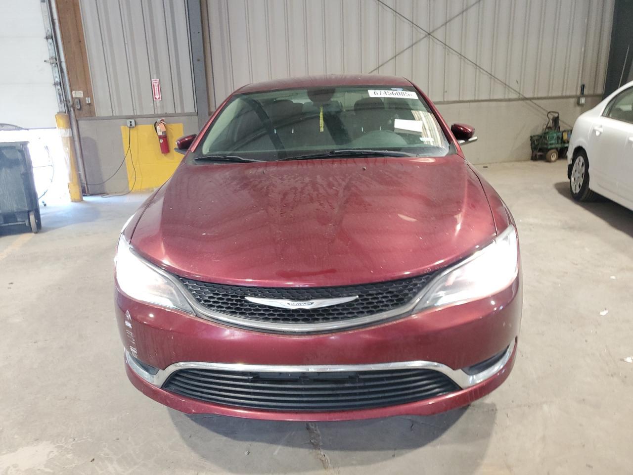 2015 Chrysler 200 Limited - Фото 5