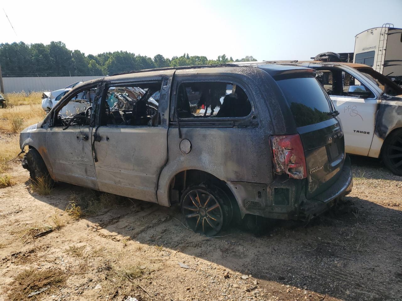 2017 Dodge Grand Caravan Gt - Фото 2