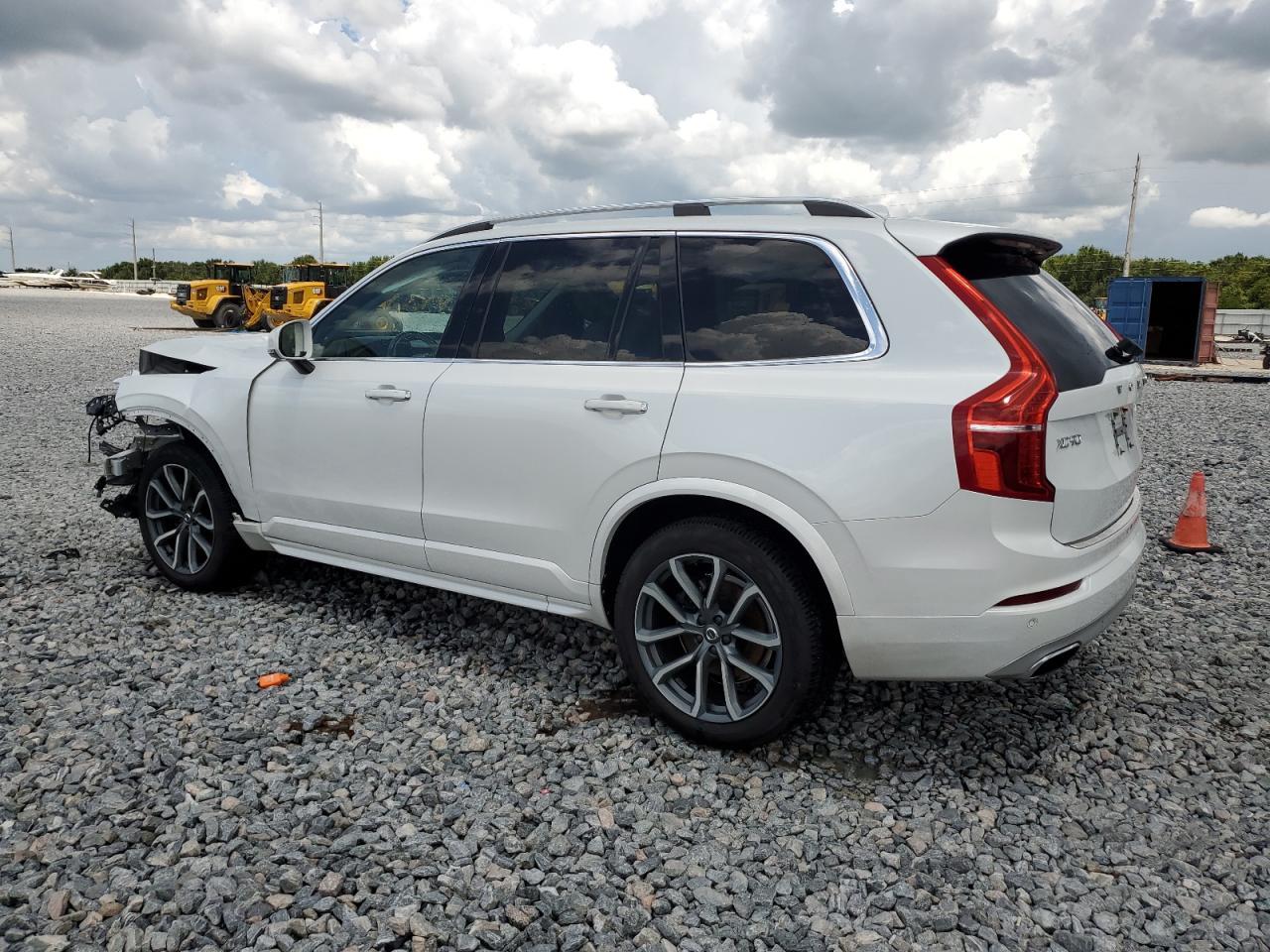2017 Volvo Xc90 T6 - Фото 2