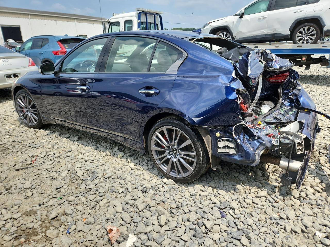 2023 Infiniti Q50 Red Sport 400 - Фото 2