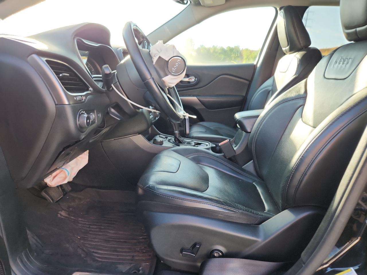 2020 Jeep Cherokee Limited - Image 7