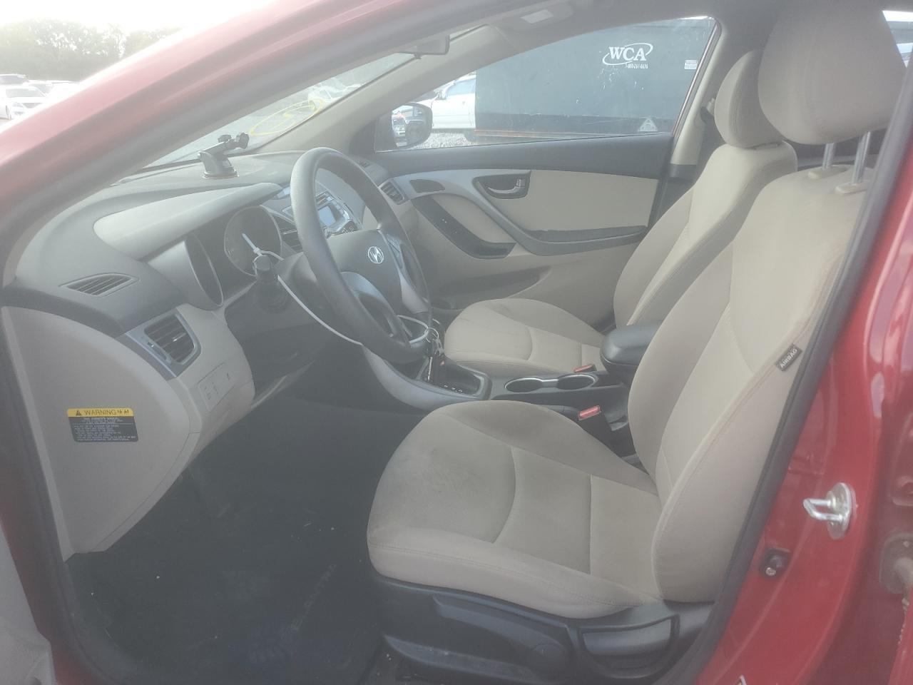 2016 Hyundai Elantra Se - Фото 7