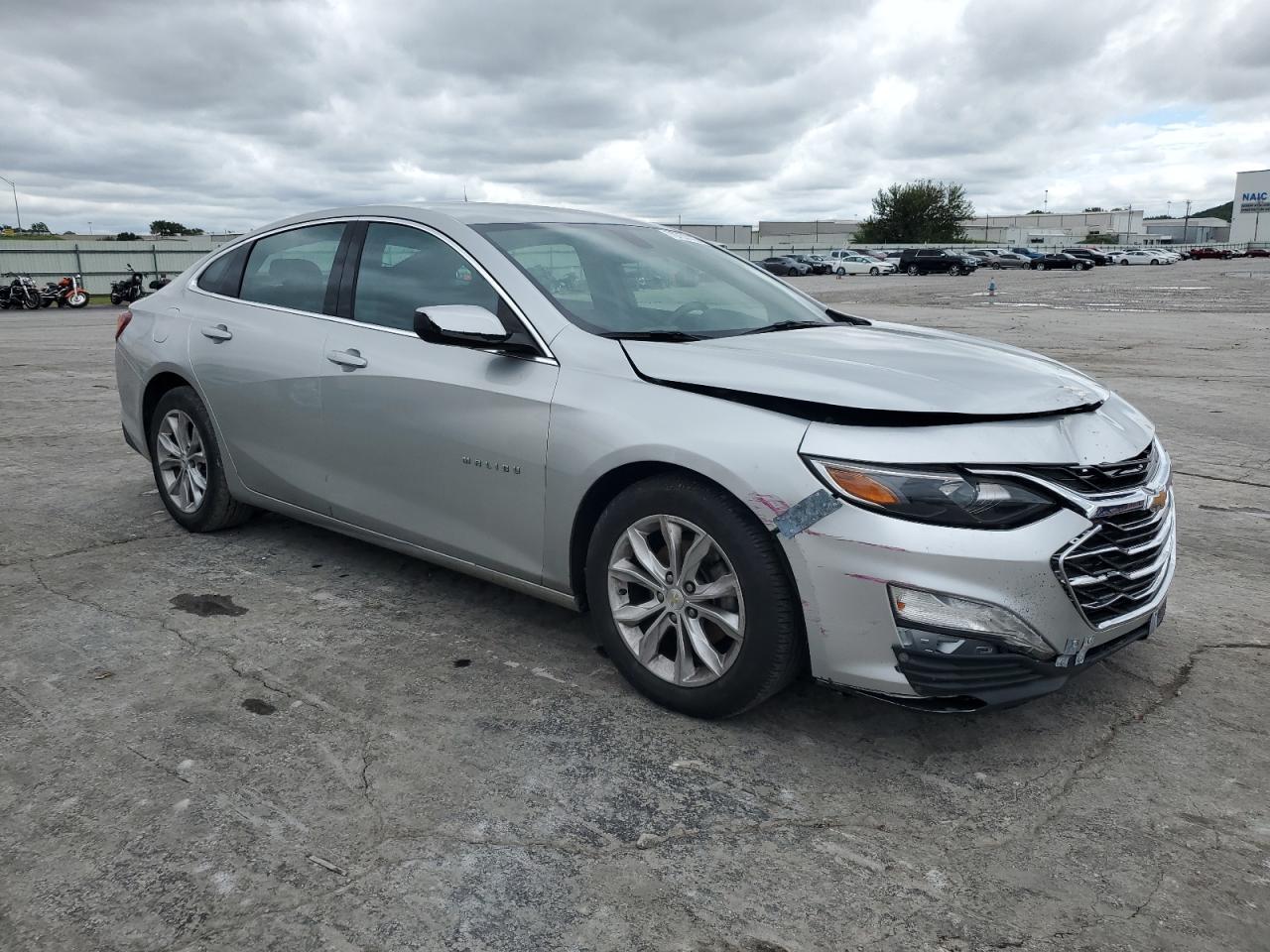 2019 Chevrolet Malibu Lt - Image 4