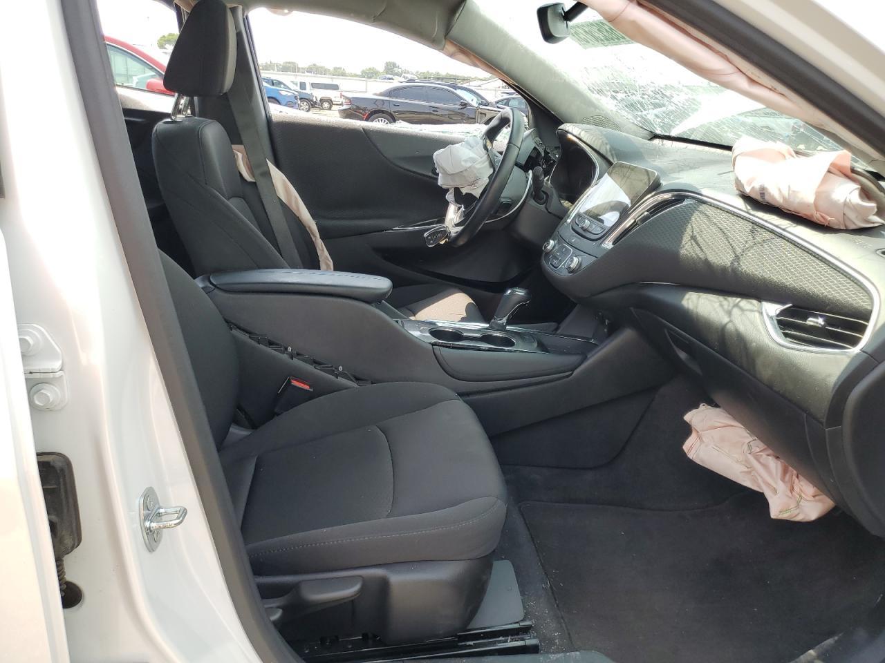 2016 Chevrolet Malibu Lt - Image 7