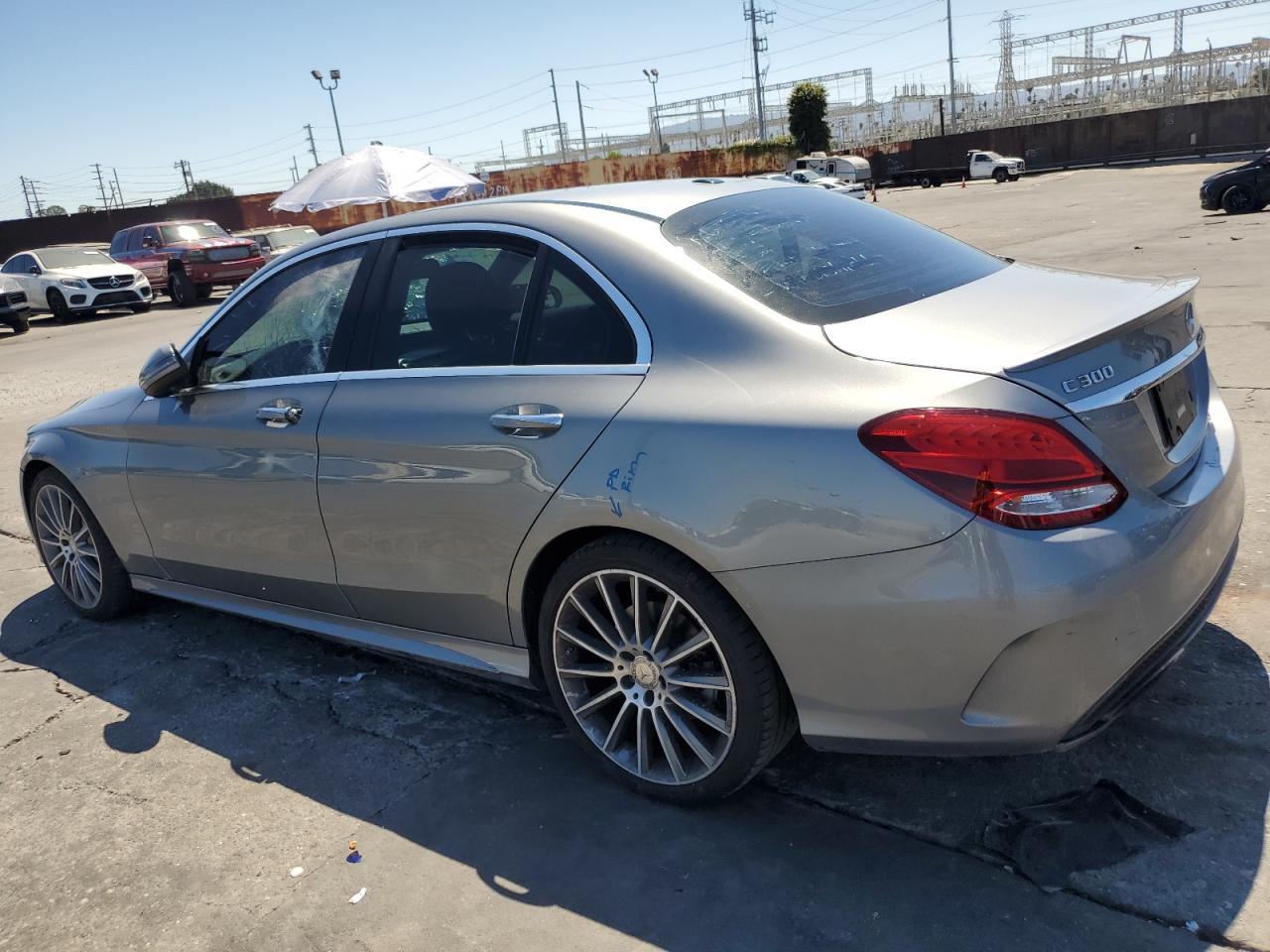 2016 Mercedes-Benz C 300 - Фото 2