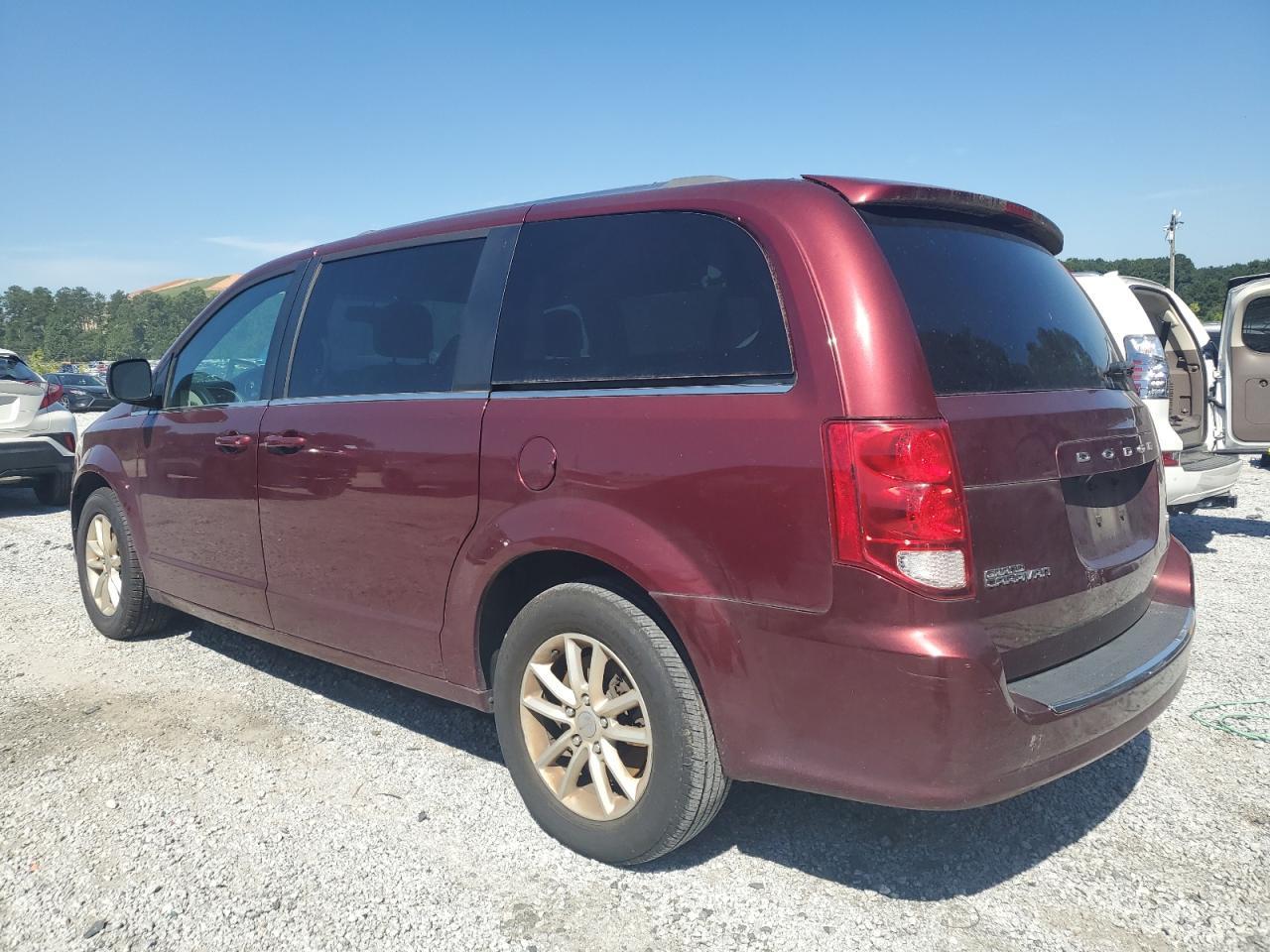 2018 Dodge Grand Caravan Sxt - Image 2