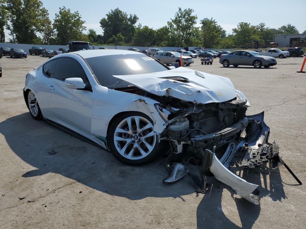 2015 Hyundai Genesis Coupe 3.8L - Фото 4