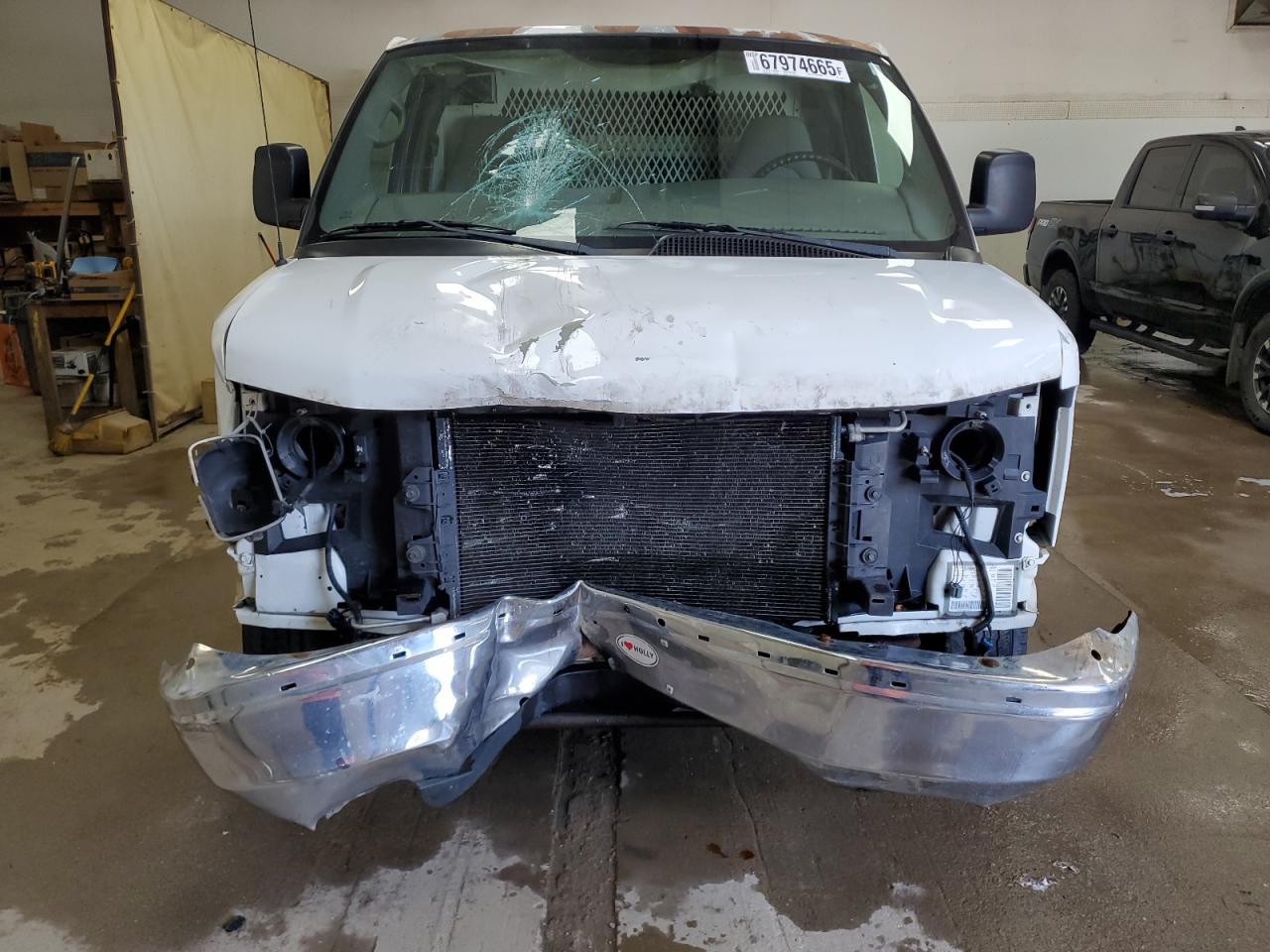 2006 GMC Savana G2500 - Image 5