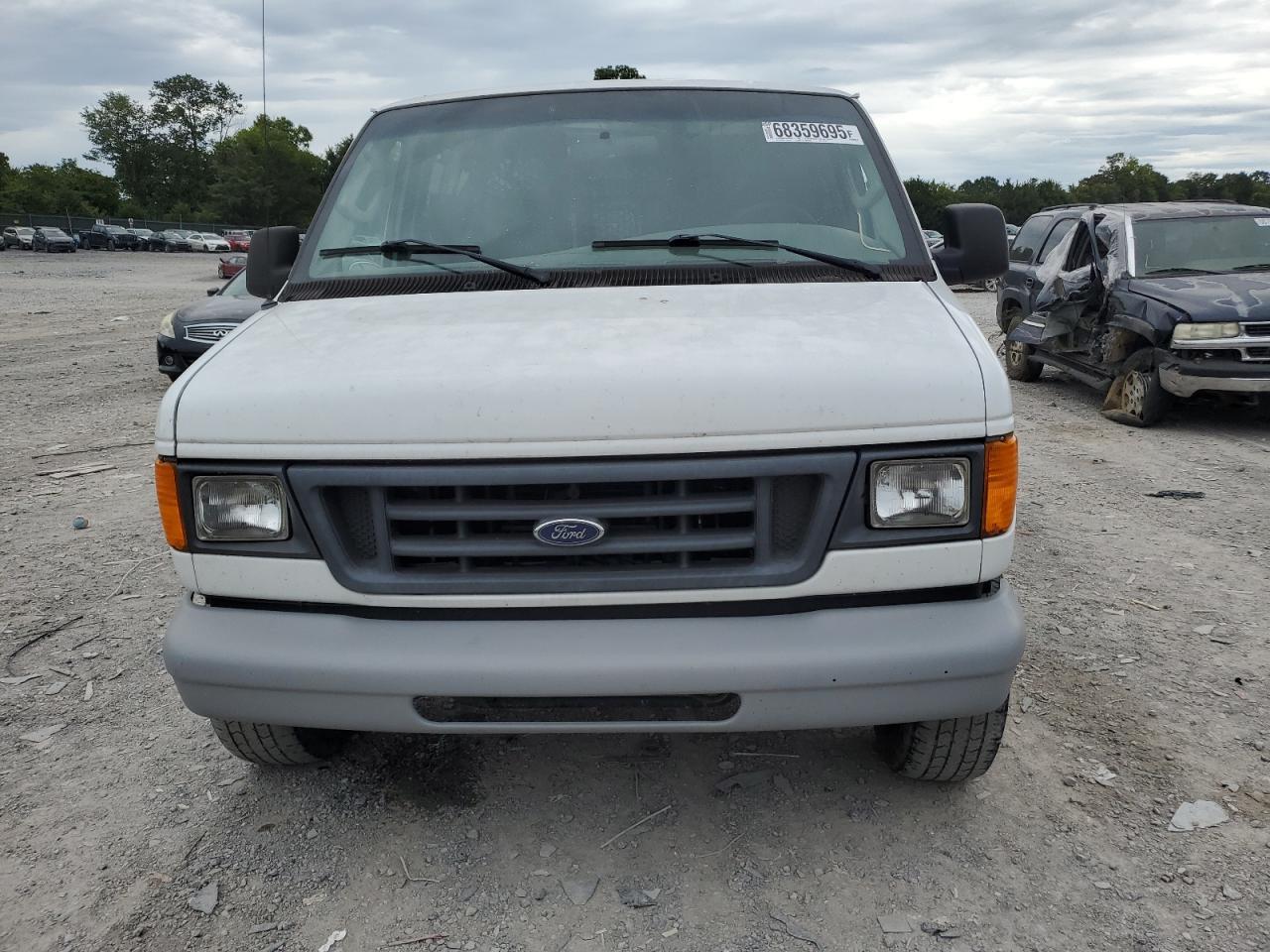 2006 Ford Econoline E150 Van - Фото 5