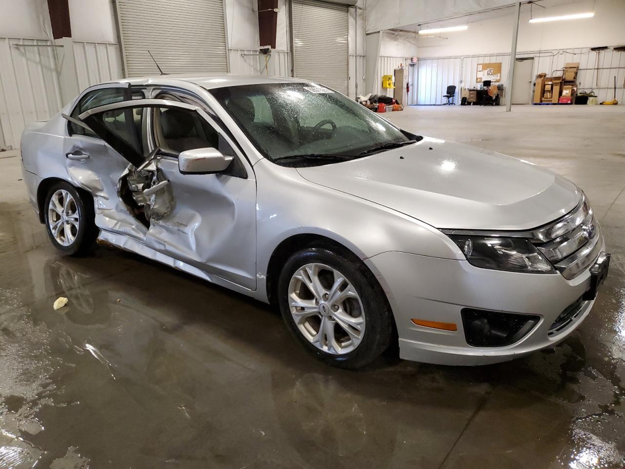 2012 Ford Fusion Se - Image 4