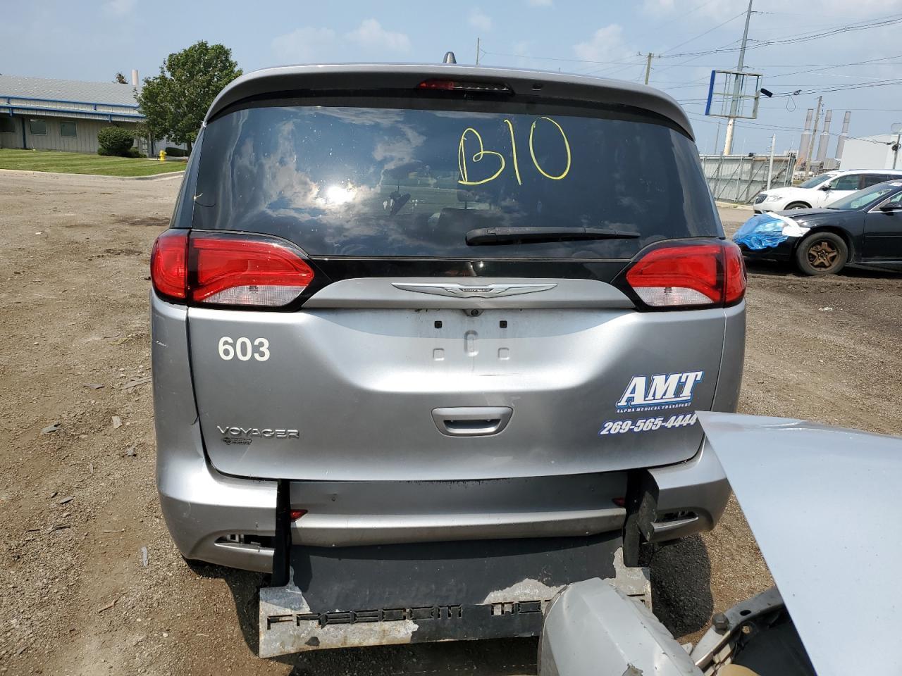 2021 Chrysler Voyager Lxi - Image 6