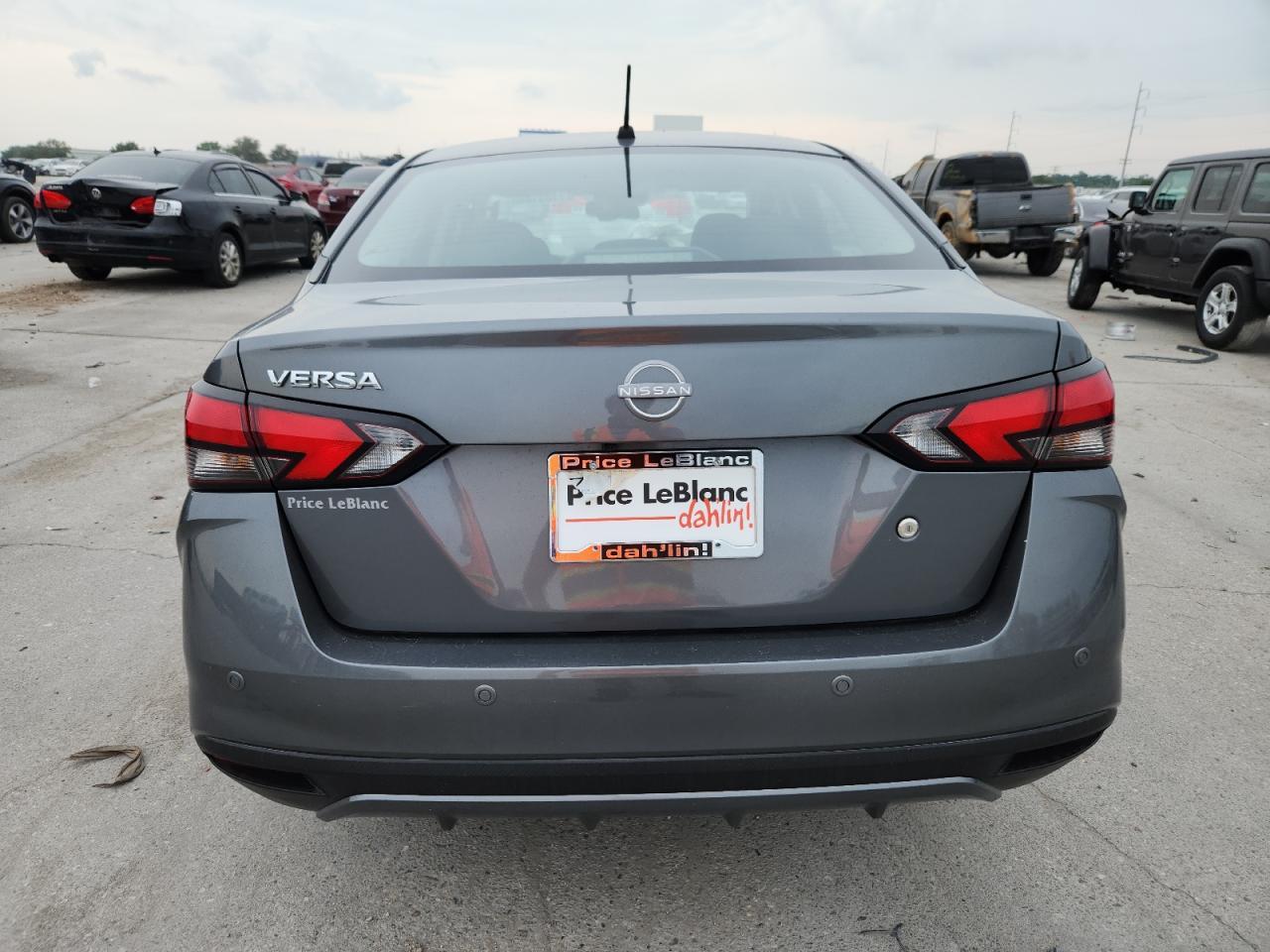 2025 Nissan Versa S - Фото 6