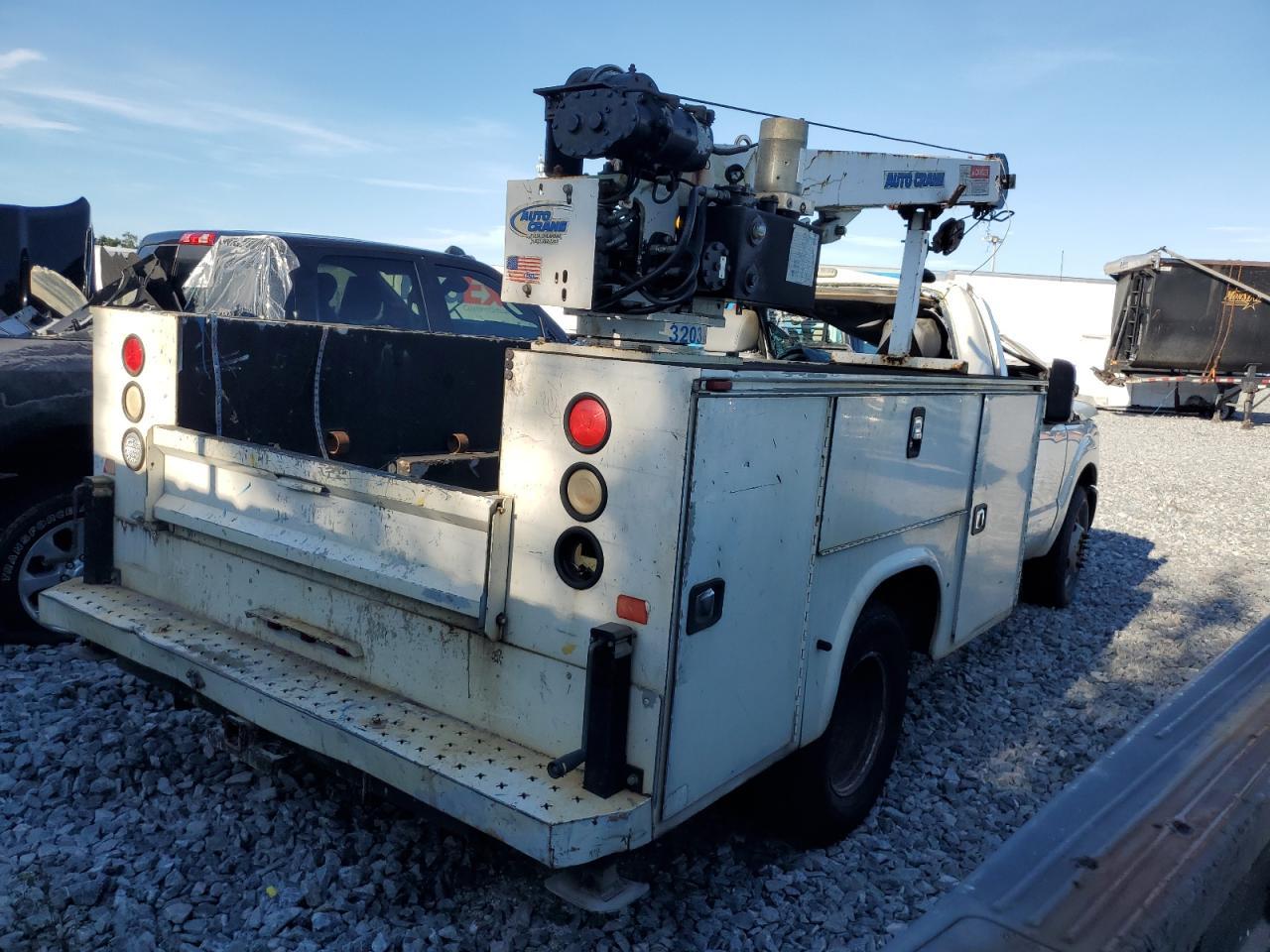 2014 Ford F350 Super Duty - Image 3