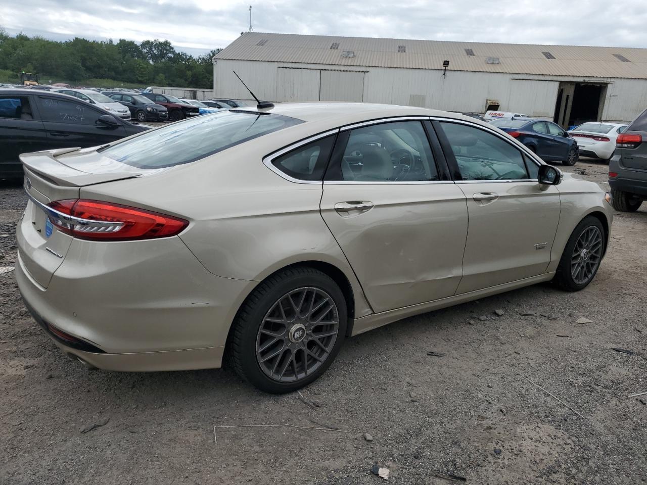 2017 Ford Fusion Titanium Phev - Фото 3