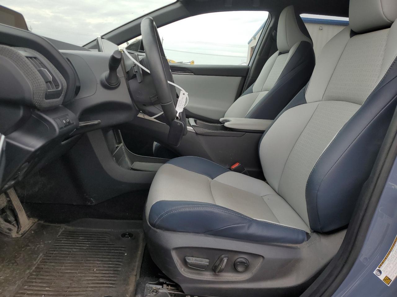 2023 Subaru Solterra Premium - Фото 7