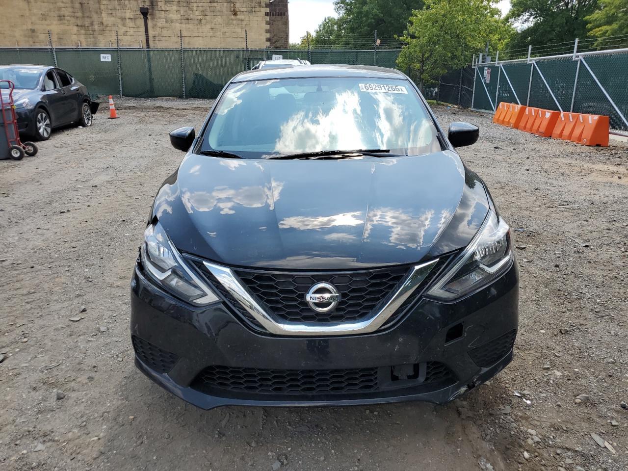 2018 Nissan Sentra S - Image 5