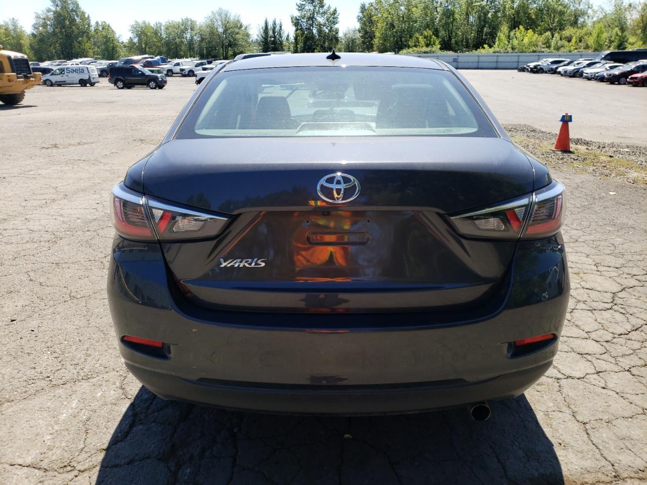 2019 Toyota Yaris L - Фото 6