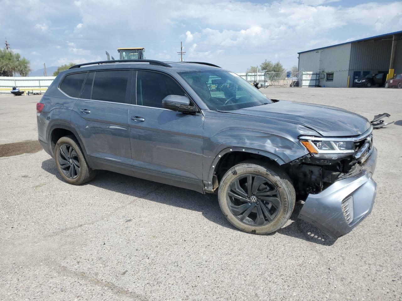 2023 Volkswagen Atlas Se - Фото 4
