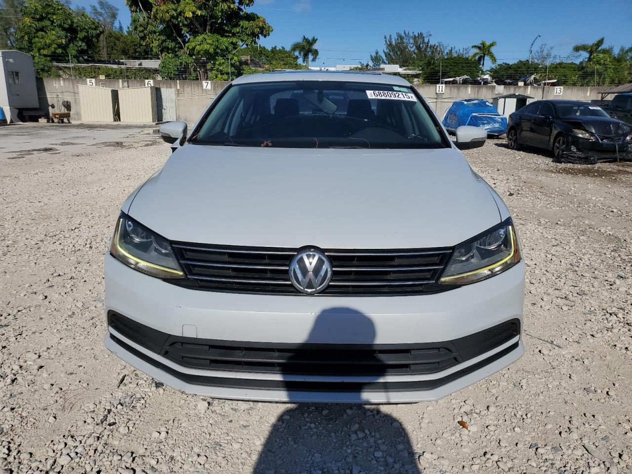 2017 Volkswagen Jetta Se - Image 5